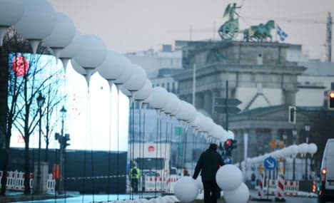 Berlin starts celebrations for Wall fall anniversary