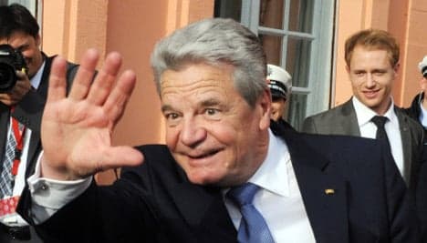 Gauck questions Left Party's credentials