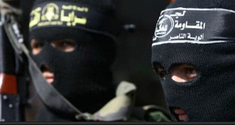 Ten held as France smashes jihadist network