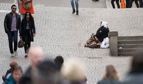 Skåne man caught stealing from beggar