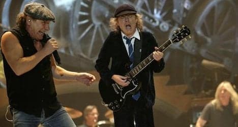 Scalpers profit from sold-out AC/DC Zurich gig