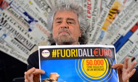 Grillo's anti-euro campaign gathers pace