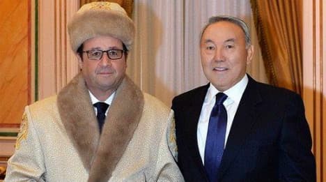 Hollande fur hat photo becomes net sensation