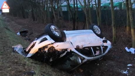 Wolfsburg midfielder killed in car crash