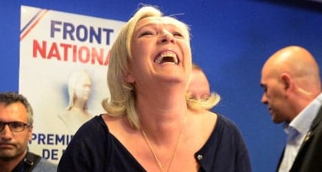 Le Pen backs Italy far right against Renzi