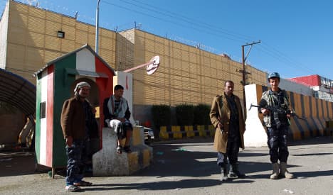 Italy shuts Yemen embassy over violence