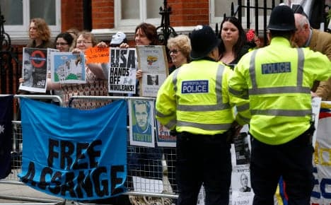 Assange 'frustrating' for UK and Sweden officials