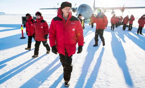 King Harald visits Antarctic namesake