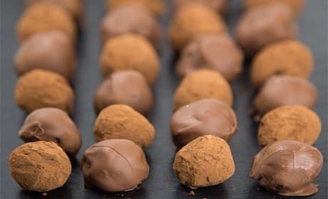How to Make Chocolate Truffles for Easter