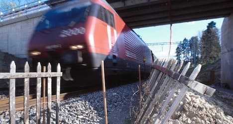 Two-train collision kills one man on Gotthard line