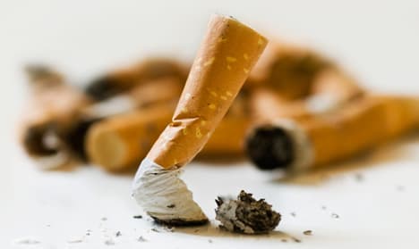 Should French smokers really pay €13 a packet?