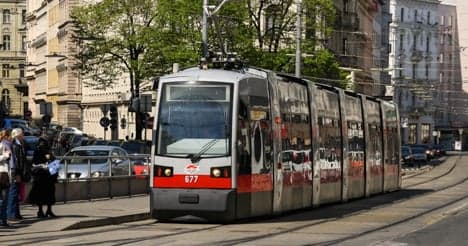12 injured after Vienna trams collide