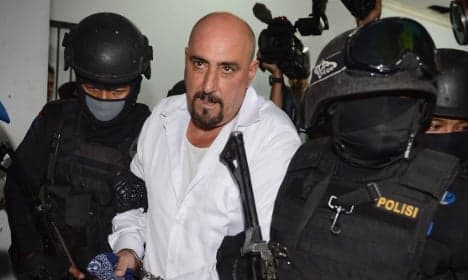 Frenchman awaits fate as Indonesia executes eight