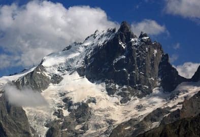 Two Austrians killed by French Alps avalanche