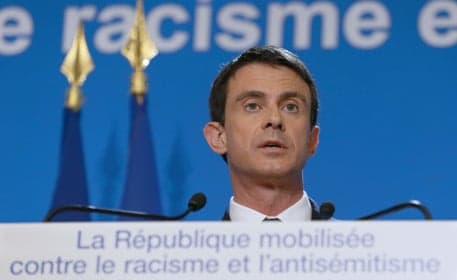 France unveils plan to fight 'intolerable' racism