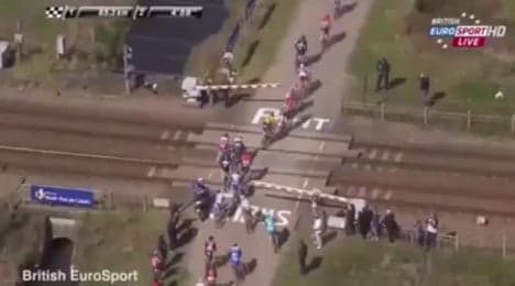 VIDEO: SNCF sues after TGV nearly hits riders