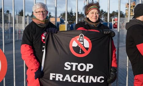 Greenpeace targets Danish fracking site