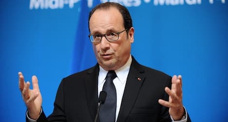France's Hollande poised for historic Swiss visit
