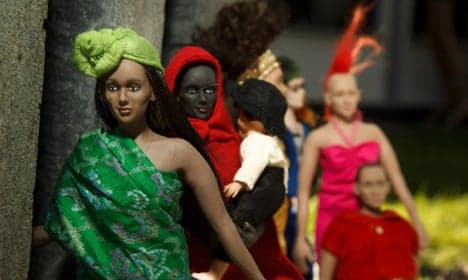 Swedish mum makes kids' dolls with genitals