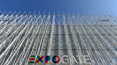 Probe after teen falls to death on Expo trip