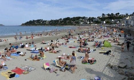 Security fears hinder France's tourism boom
