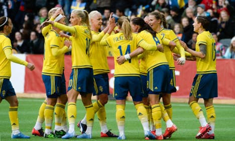 Sweden ladies red-faced over infectious 'clap' tag