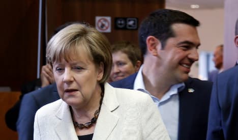 Greece talks crawl as deadline nears