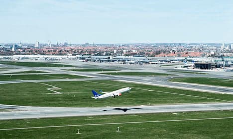 Security alert grounds plane in Copenhagen