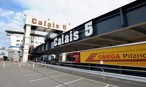 Calais port closed for WWII bomb defusing