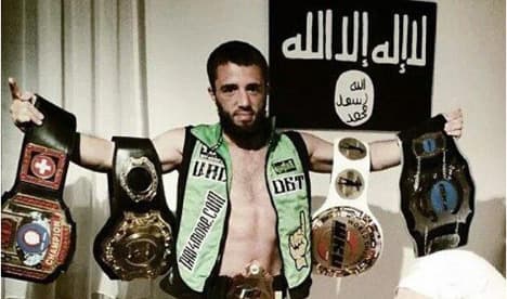 Kick-boxing world champion joins Isis