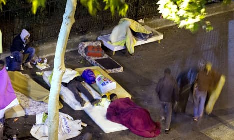 Paris mayor: 'Migrants can't sleep on the street'