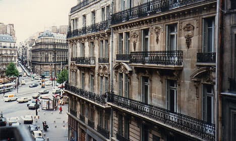 Paris's 'estate agent rapist' held by police