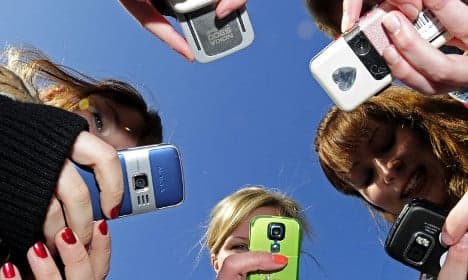 Teenage 'Gossip' app sparks alarm in France