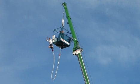 Frenchwoman dies in botched bungee jump