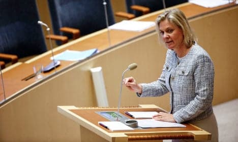 Sweden's spring budget survives crucial vote
