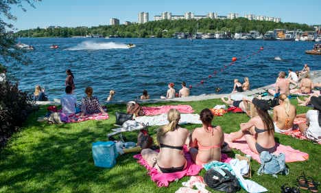 Sizzling Swedes warned of heatwave sickness