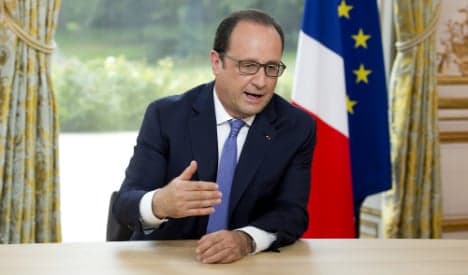 Bailout 'not humiliating' for Greece: Hollande