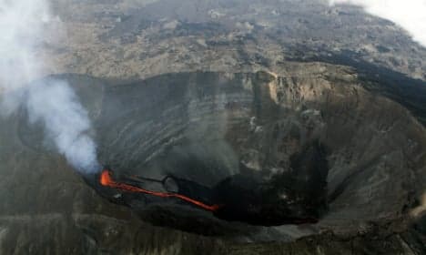France's Réunion braces for volcano eruption