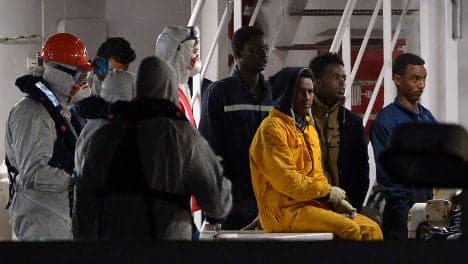 Italy arrests eight over asphyxiated migrants