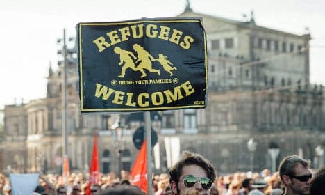 Mass pro-refugee rally held in Dresden