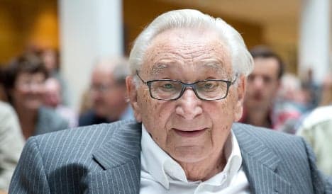 ‘Architect of German unity’ dies at 93