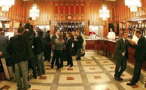 Ex-Italian MPs leave €20k tab at parliament bar