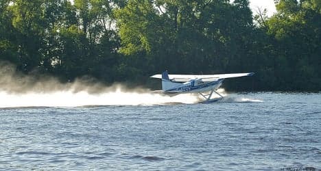Seaplane pilots offer rides over Lake Geneva