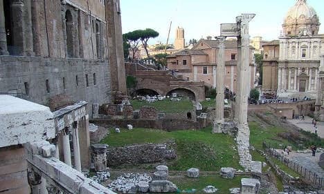 Italy slammed for 'faking' Roman ruin