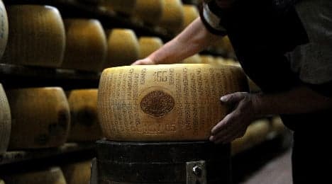 Italian cheese gang rob €785k of parmesan