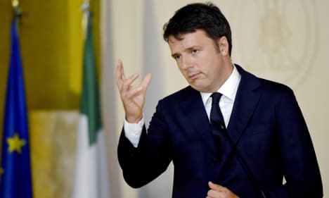 Renzi gambles on EU backing bumper budget