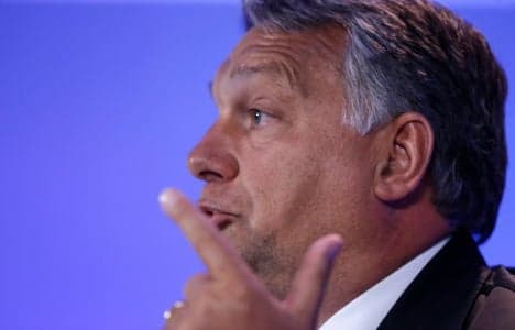 Orban: Muslims threaten European identity