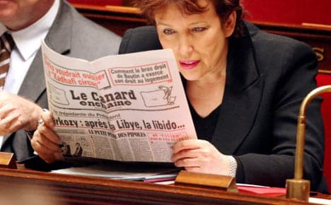French satirical weekly Canard Enchainé hits 100