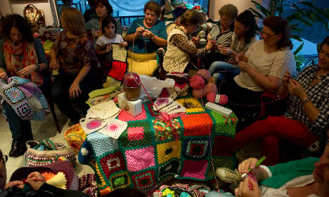 Spanish women knit blankets of love for Syria’s displaced thousands