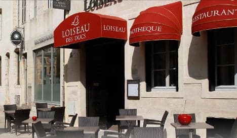 French food 'critic' fined €7,500 for fake review